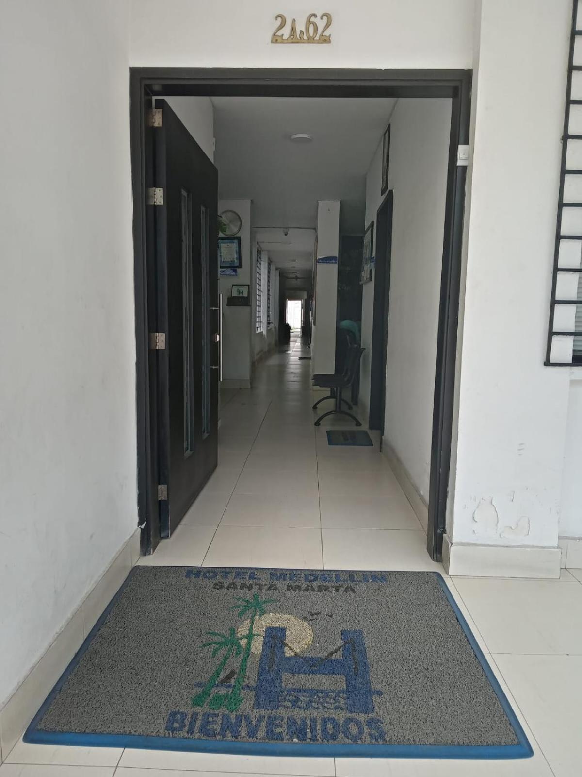 Hotel Medellin Санта Марта Екстериор снимка